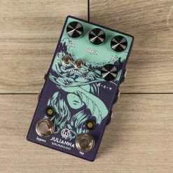 Effects Pedals Walrus Audio Julianna Stereo Analog Chorus/Vibrato Pedal