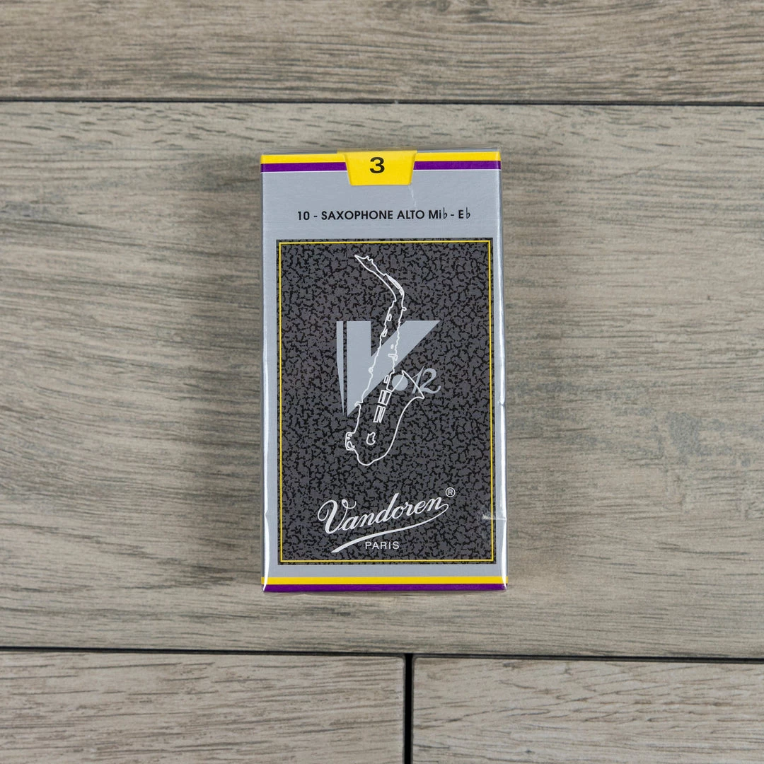 Vandoren V12 Alto Sax Reeds Strength 3 (Box Of 10) 3 Vandoren V12 Alto Sax Reeds Strength 3 (Box Of 10)