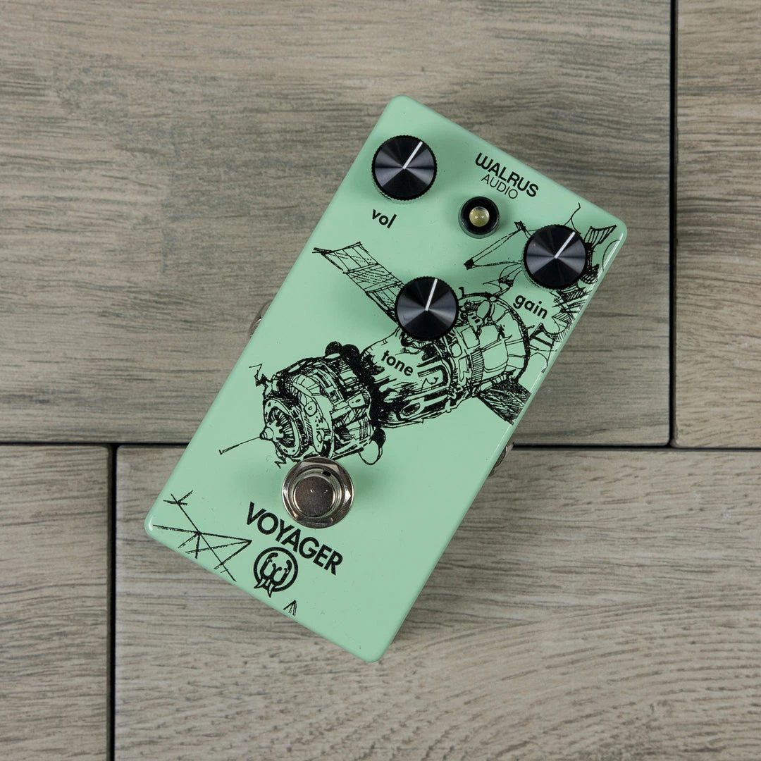 Effects Pedals Walrus Audio Voyager Preamp/Overdrive 3 Effects Pedals Walrus Audio Voyager Preamp/Overdrive