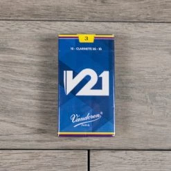 Vandoren V21 Bb Clarinet Reeds Strength 3 (Box Of 10) Woodwind Accessories