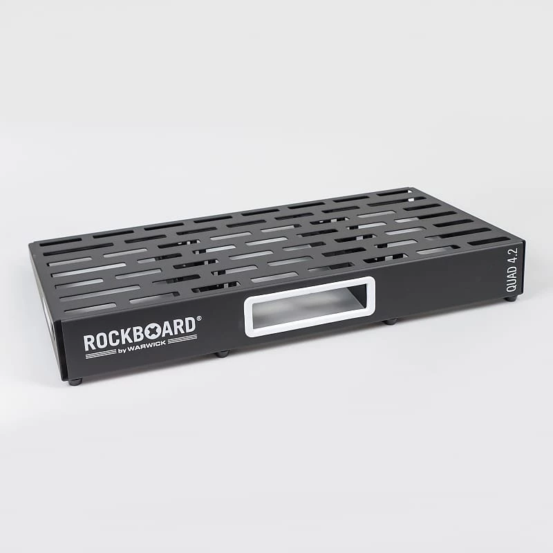 Pedalboards Rockboard QUAD 4.2 Pedalboard With Gig Bag 4 Pedalboards Rockboard QUAD 4.2 Pedalboard With Gig Bag